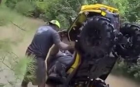 Overweight Dude On A Quadbike Almost Flips Over - Fun - VIDEOTIME.COM
