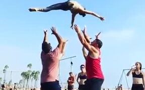 Cool Gymnastic Trick With Amazing Gymnast - Sports - VIDEOTIME.COM