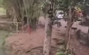 Man's Got Some Skill Rope Jumping - Fun - VIDEOTIME.COM