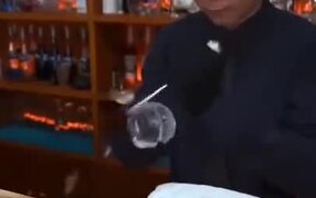 Bartender Makes The Perfect Ice Ball - Fun - VIDEOTIME.COM