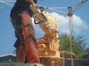 Carving with Chainsaw