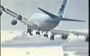 Boeing 747 Extreme Landing.
