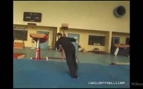 Amazing Stuntman - Fun - VIDEOTIME.COM
