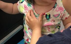Big Brother Helps Little Sister Brush Teeth - Kids - VIDEOTIME.COM