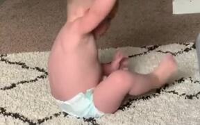 Baby Gets Frustrated And Throws Away Socks - Kids - VIDEOTIME.COM