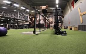Man Performs Amazing Gymnastic Tricks At Gym - Sports - VIDEOTIME.COM