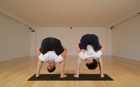Top 3 Amazing Yoga Routines - Sports - VIDEOTIME.COM