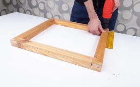 Guy Builds DIY Floating Tensegrity Chair - Tech - VIDEOTIME.COM