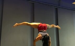 Woman Performs Handstand and Other Tricks - Sports - VIDEOTIME.COM