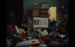 Dreaming Walls: Inside the Chelsea Hotel Trailer - Movie trailer - VIDEOTIME.COM