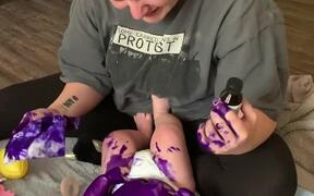 Accidentally Purple Baby - Kids - VIDEOTIME.COM