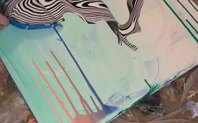 Artist Spills Paint To Make A Mind-bending Pattern