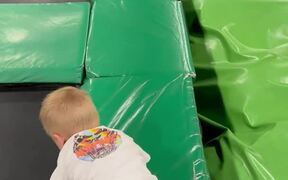 Little Boy Attempts Backflip at Trampoline Park - Kids - VIDEOTIME.COM