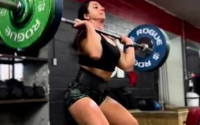 Woman Does Heavy Weightlifting & Intense Workouts - Sports - VIDEOTIME.COM