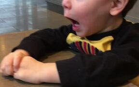 Cute Little Boy Gets Super Thrilled About Pizza - Kids - VIDEOTIME.COM