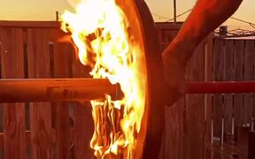 Guy Sets Weights On Fire Before Weightlifting - Sports - VIDEOTIME.COM