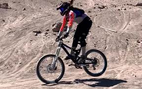 Mountain Biker Eats Dirt After Failed Attempt - Sports - VIDEOTIME.COM