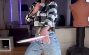 Woman Does Impressive Tricks With Nunchaku - Fun - VIDEOTIME.COM