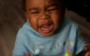 Toddler's Hilarious Reaction on Trying Lemon Salt - Kids - VIDEOTIME.COM
