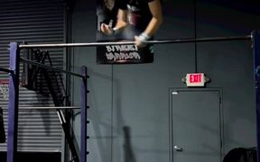 Man Shows off Impressive Gymnastics Skills - Sports - VIDEOTIME.COM