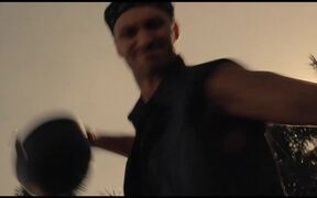 The Weapon Official Trailer - Movie trailer - VIDEOTIME.COM