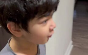 A Boy Has a Sweet & Comical Reaction - Kids - Videotime.com