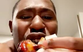 Man Burns His Tongue While Tasting Chicken Wings - Fun - VIDEOTIME.COM