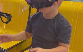 VR FAIL! - Kids - VIDEOTIME.COM