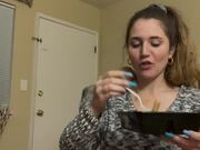 Rats Jump on Woman While She Eats Her Food