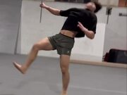 Guy Does Incredible Acrobatic Tricks With Bo Staff