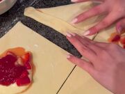 Recipe for Strawberry and Cream Dessert