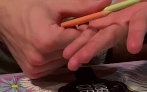 ColorblindGuy Tries toDifferentiate Between Colors