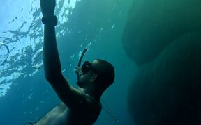 Underwater Spectacle!