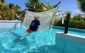 Crazy Vacation Summer Fails