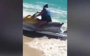 Crazy Vacation Summer Fails