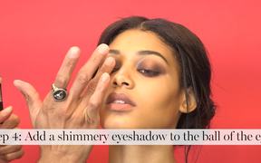 Beyoncé’s Makeup Artist Creates Smoky Eye Makeup - Fun - VIDEOTIME.COM