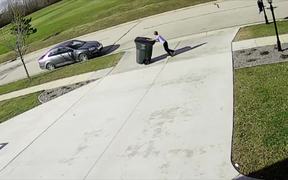 Garbage Can Takes Out Kid - Kids - VIDEOTIME.COM