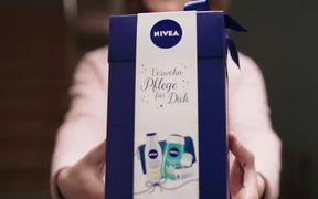 Nivea Gift Pack Commercial Ad