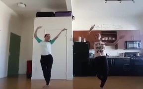 Amazing Synchronized Dancing - Fun - VIDEOTIME.COM