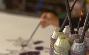 Rack Focus of Batik Painting Brushes - Fun - VIDEOTIME.COM