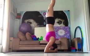 Cat Blocks Perfect Yoga Pose - Animals - VIDEOTIME.COM