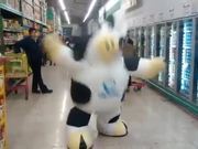 The Dancing Cow - Fun - Y8.COM