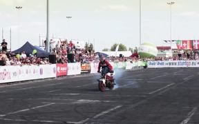Ridiculous Bike Skills - Sports - VIDEOTIME.COM