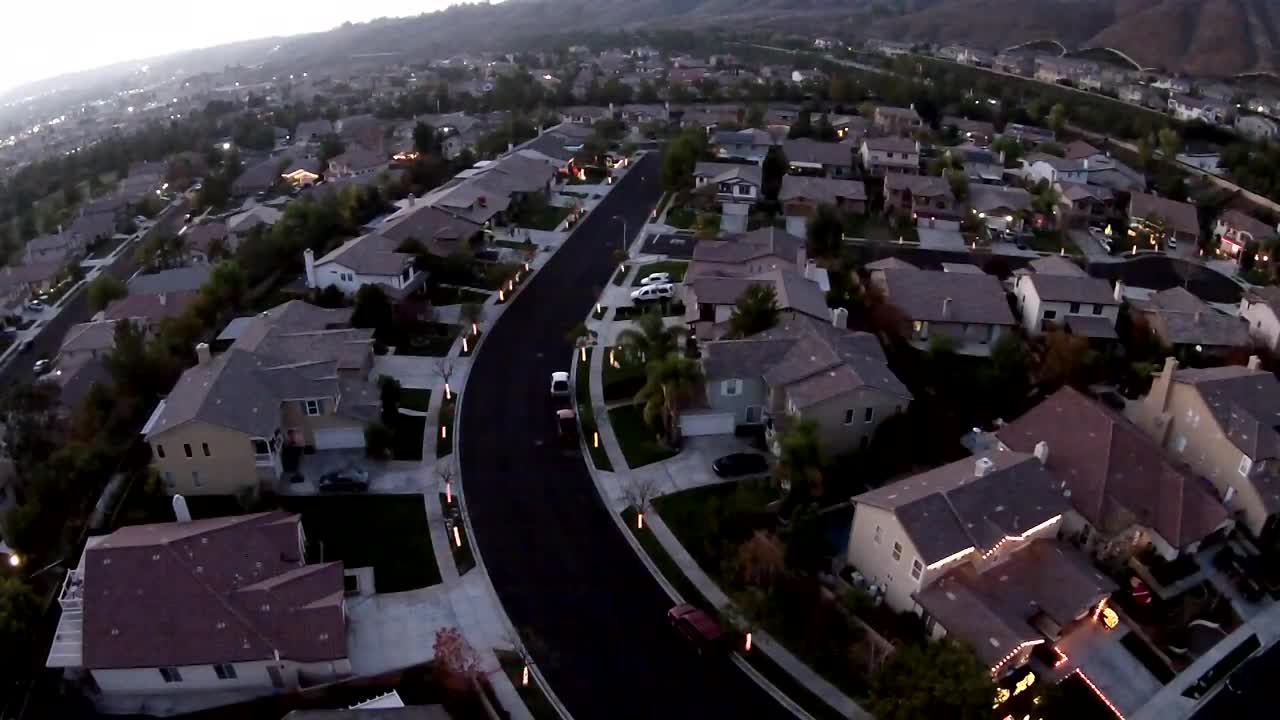 Neighborhood Light Show - Fun - Videotime.com