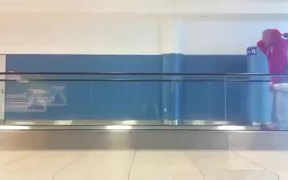 Bored Guys At Airport - Fun - VIDEOTIME.COM