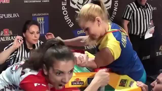 Psycho Arm Wrestler Girl - Sports - Videotime.com