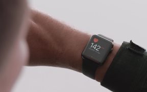 Apple Watch Campaign: Train - Commercials - VIDEOTIME.COM