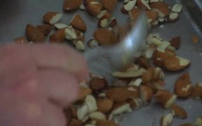 Lemon Coconut Quinoa Breakfast Bowl - Fun - VIDEOTIME.COM