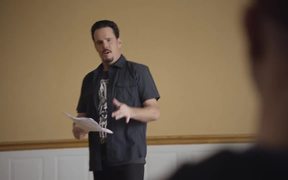 Hollywood Magic from Kevin Dillon - Commercials - VIDEOTIME.COM