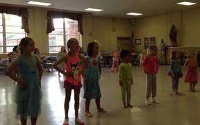 Dance Lesson - Kids - VIDEOTIME.COM